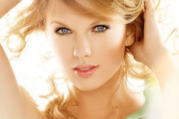 taylor-swift-red-we-are-never-ever-getting-back-together