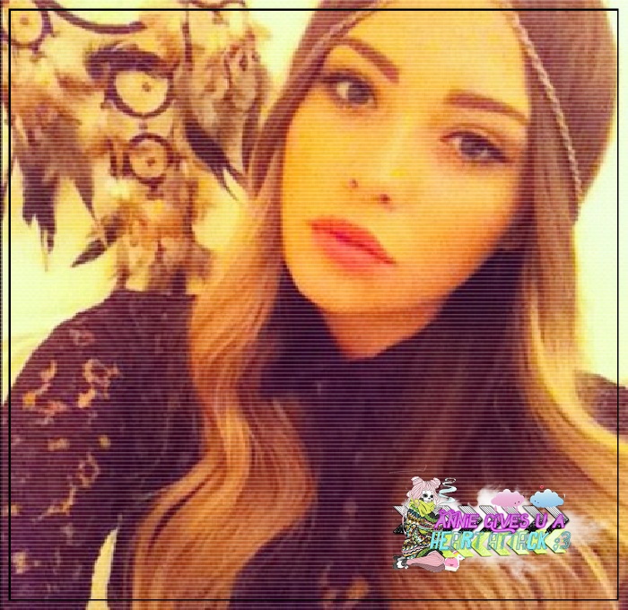 ∞ˑ ˢᵠᵘᶤʳˡʸ™ ; alexandra