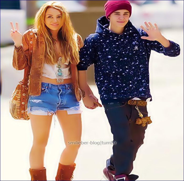 ♥ → . despre cine e vorba ? o.o # harry + neaţa ;-? # emm .