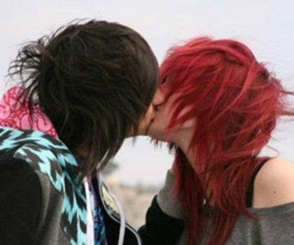tumblr_mb4dy6lBd51rwynneo1_500_thumb