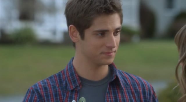 te plac...dar cred ca ar fi bine sa ramanem doar prieteni