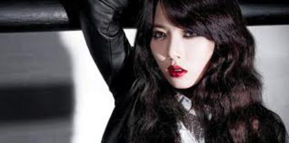 hyuna25