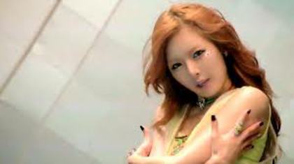 hyuna33