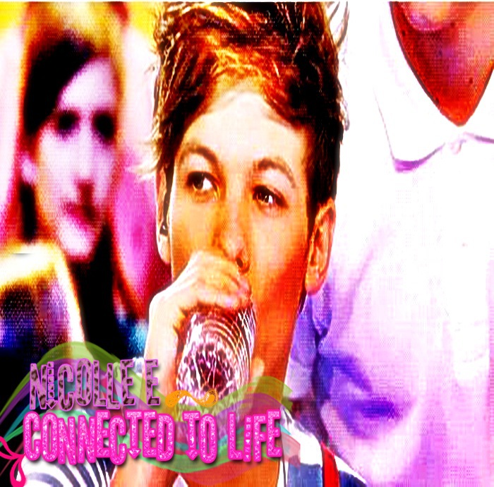 x O_______O [ bea apa ] Niall al meu e indragostit ;-" [ bolborosea pe akolo ]