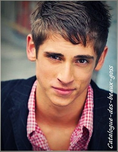 Jess eu...; Prea tarziu Jessica plecase deja...
