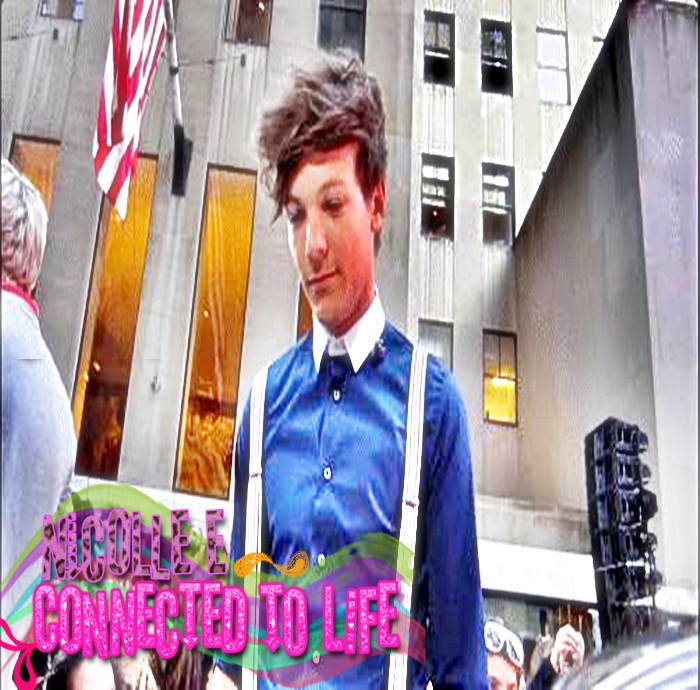 x Hm :) . Acelasii lucru i l.a spus si Jessy lu Niall :|