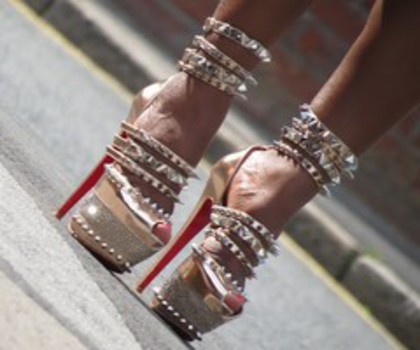 48906345923890454_1QLdKfaU_c_thumb