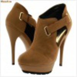 625690944713402203272803-2960411-100_100