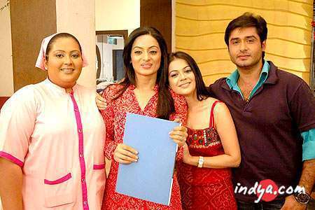 42175659_CGKSNNALX - Dill Mill Gayye-Intalnirea Inimilor