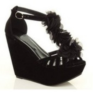 sandale-cu-platforma-si-barete-in-forma-de-t-negru~24331121