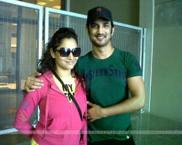 196101-ankita-lokhande-and-sushant-singh-rajput-at-south-africa
