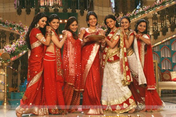 165321-zee-tv-diwali-celebrations-2011 - ankita sushant si amici