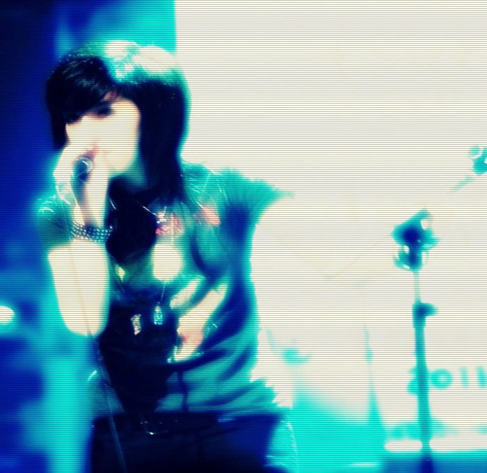 ». NU E CHIAR ASA RAU. . sa fii fata ;|. dar tot. mai misto. e baiat =; =))
