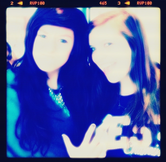 ». STAI O.O. . tot. n-am inteles. dce ;| =)). [ mento. ;