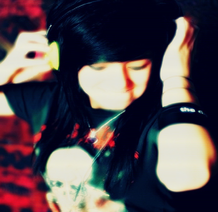 ». yeah. ;-<. [ malik. ; dce. nu clavicula =; ? =)))) [ mento. ;