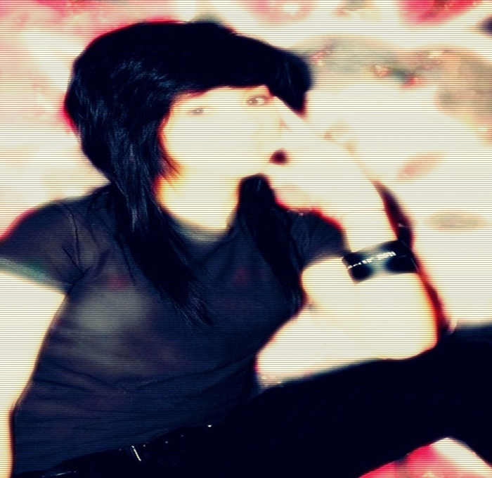 ». bcaz. . nu vreau. sa crezi ca te las sa fii. malik doar. ca sa fiu cu tine. -_- [ mento. - chan. 
