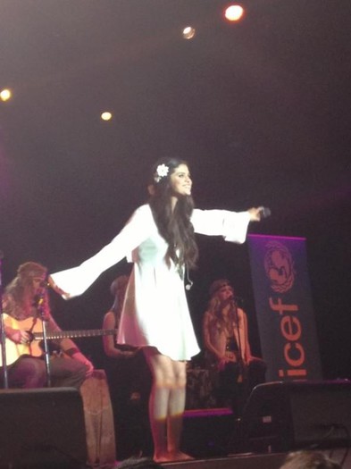 selena-gomez-unie-3 - Stirea 34
