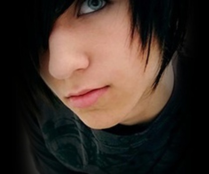 cute_emo_boy_by_28frets-d3klq2e_thumb