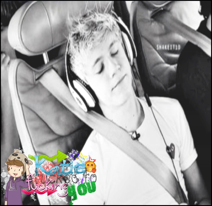 ; DE CE mă respingi ? - se duce spre bii -