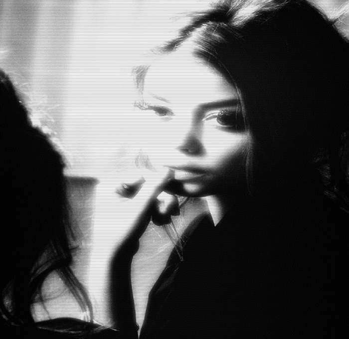 → ; ∞. SAU. . cine o ştie. pe tipa asta. şmenoasă. de aici =; ? - just THE - 2nd EPISODE - O02