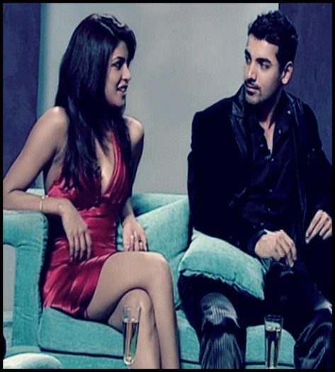 (cont) John - Te-a lovit vreodata fulgerul ? Fiindca arati traznet