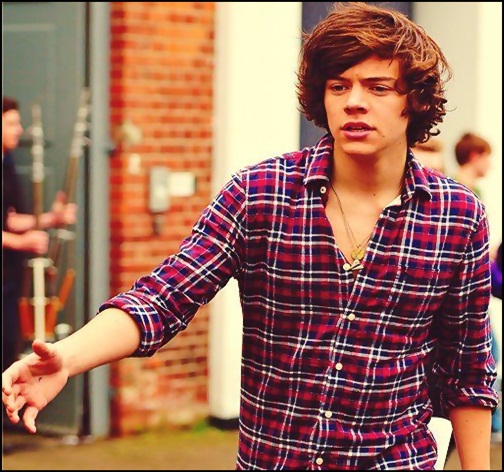 ⇒ ; Ştiu că sunt pro;astă xD..