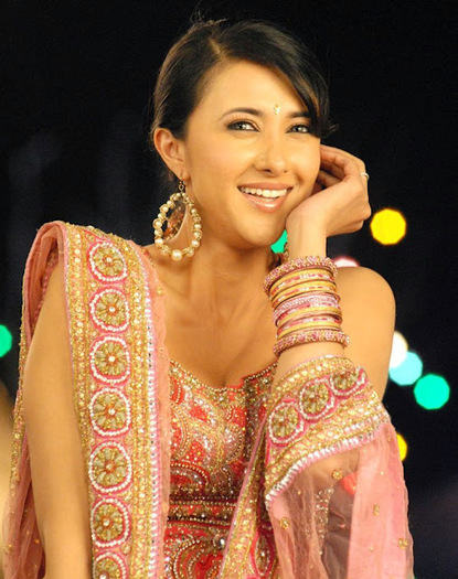 Shakshi-Sivanand-Stills