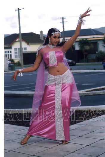 90190434535419804533-1