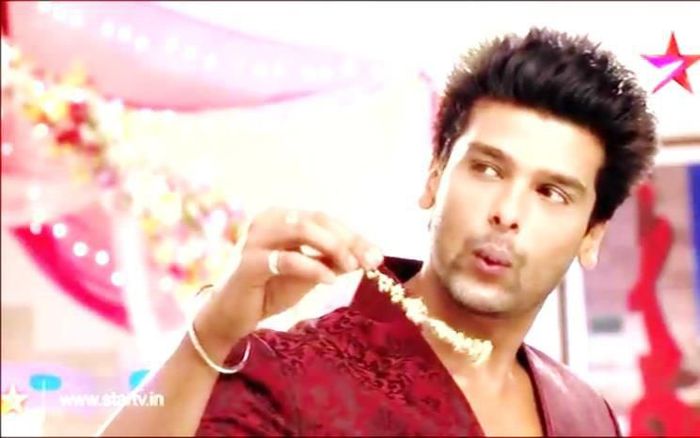 vsuexk9u0bubxbuv - Kushal Tandon