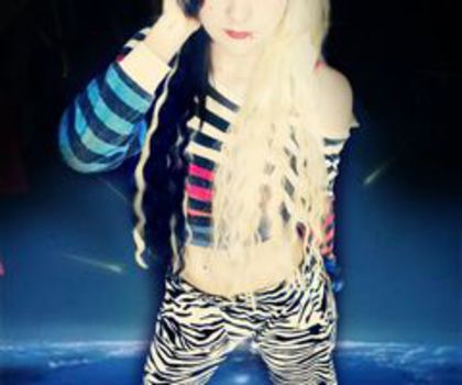 68489_480714365299345_1979803478_n_thumb - xo_Emo_xo