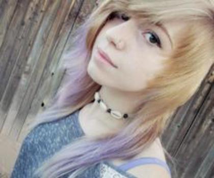 31618_231110927019703_1418962220_n_thumb - xo_Emo_xo