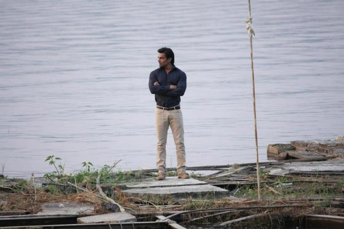 537448_283881795068703_2111683678_n - Karan Singh Grover