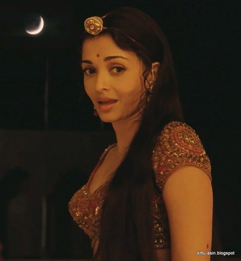 ♥♥Aish♥♥ - oo-Aish-oo