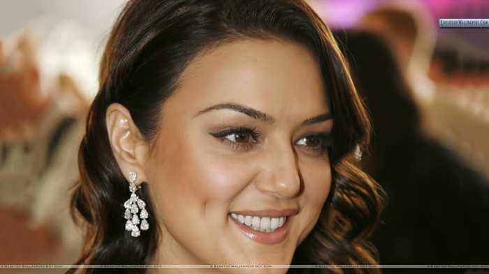  - Preity Zinta 04