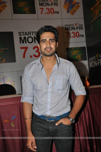 375430_280751275299757_744378494_n - Avinash Sachdev_dev