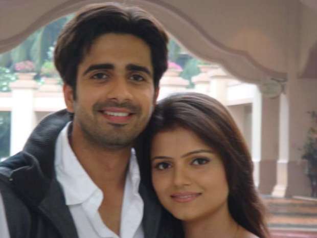 avi-and-rubi-x-x-x_27a93b3b963a04 - Choti Bahu_Triunghiul iubirii 2