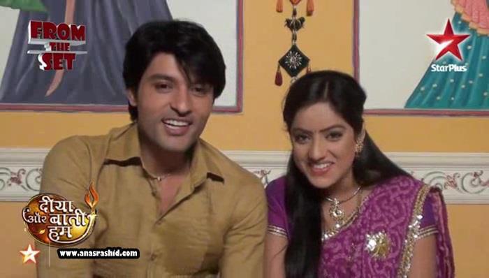 530833_272011729593462_215402229_n