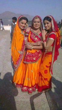 16682_268832286578073_118448535_n