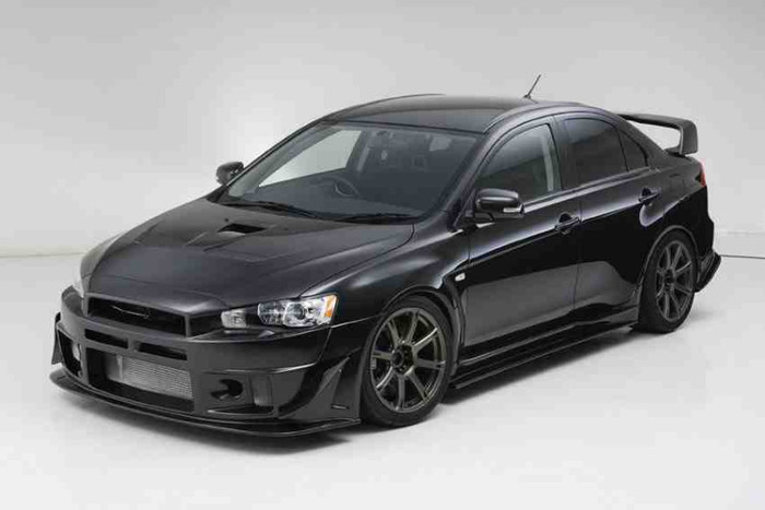Mitsubishi Lancer Evo (3)
