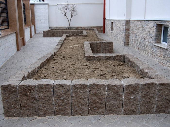 800x600_palisade_din_beton_14287 - amenajeaza-ti singur casa si gradina