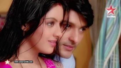 600367_250401085087860_1320849822_n - anas rashid si deepika singh