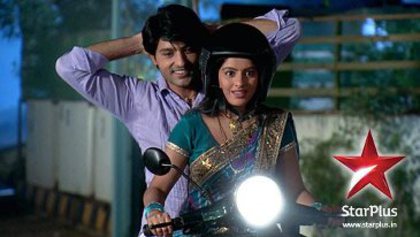 602477_248650035262965_860755185_n - anas rashid si deepika singh