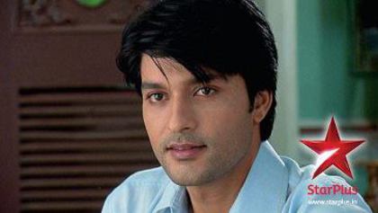 550049_273451769449458_459336434_n