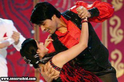 1466_262919690502666_981415789_n - anas rashid si deepika singh