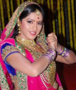 224991_261985250596110_1358836694_n