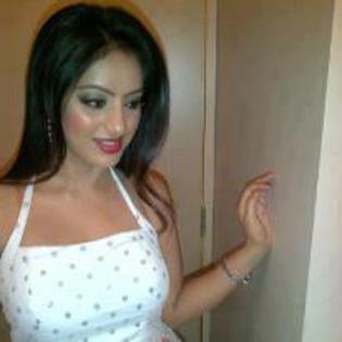 294096_261864193941549_1631413469_n