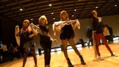 2ne1 practice dance i love you