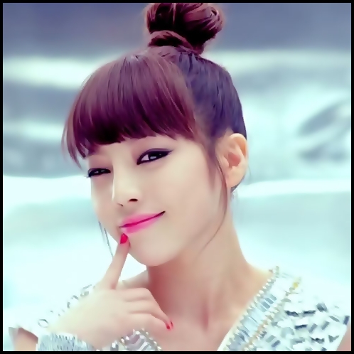 .x Oh , Tell me tell me tell me how to turn you love on .x :]] :>