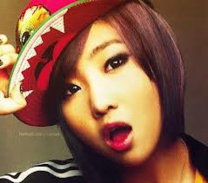 n - Minzy-Gong Minji