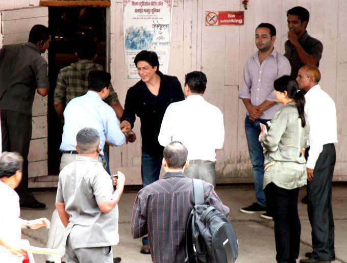  - Srk On the Sets Of ChennaI express